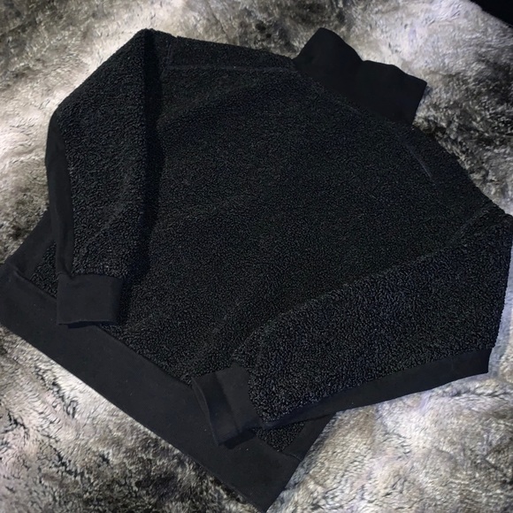 Roots zip-up Sherpa - Picture 2 of 7